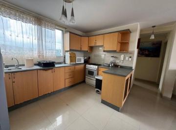 Departamento de 2 habitaciones, Atacames · En Venta Departamento Sectot Tonsupa