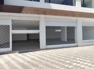 Local comercial · 90m² · 3 Estacionamientos · Vendo Local Comercial Tumbaco La Esperanza