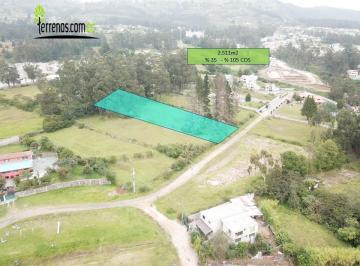 Terreno / Lote · 2511m² · Vendo Terreno Conocoto Proyecto Inmobiliario Valle de Los Chillos 2.511 m² Cos 35% 105%