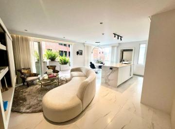 Departamento · 104m² · 1 Habitación · 1 Estacionamiento · Mv - Sector Gonzalez Suarez, en Venta Suite de Lujo 104 m²