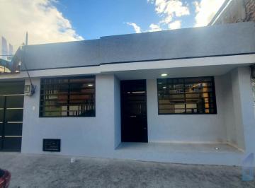 Casa · 120m² · 3 Habitaciones · 2 Estacionamientos · Casa Nueva a Estrenar con Proyección Para 2 Pisos Sector Ciudadela Ibarra