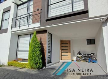 Casa · 197m² · 3 Habitaciones · 2 Estacionamientos · Casa - Challuabamba
