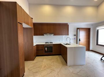 Suite de 1 habitación, Cuenca · Suite con Vista a La Catedral en Venta – Centro de Cuenca