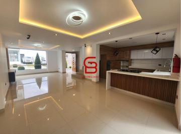 Casa · 155m² · 3 Habitaciones · 2 Estacionamientos · Vendo Casa 3 Dorm. en Conj. a 7 Minutos Udla Park a Estrenar