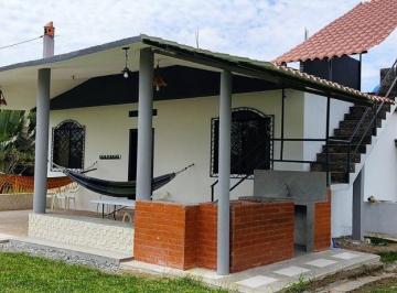 Casa de 3 habitaciones, Santo Domingo · Finca en Venta, Santo Domingo