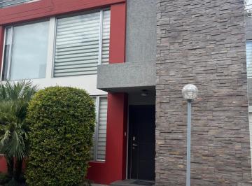 Casa de 3 habitaciones, Quito · Venta Casa 3 Dorm., en Conjunto en Cumbaya - San Juan