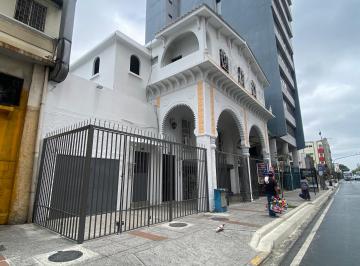 Oficina comercial de 7 habitaciones, Guayaquil · Alquilo Amplia Oficina Remodelada en Esm. y 9 de Octubre