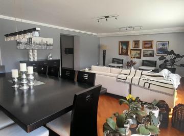 Departamento · 212m² · 3 Habitaciones · 1 Estacionamiento · Penthouse en Venta Sobre La Republica del Salvador.