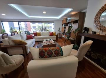 Departamento de 2 habitaciones, Quito · Vendo Departamento Remodelado - Sector Bellavista Baja