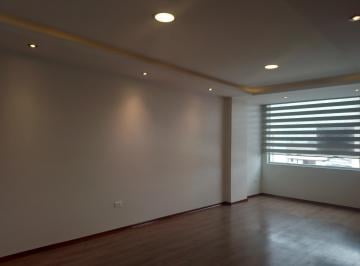 Departamento de 3 habitaciones, Quito · Se Vende Flamante Departamnto de Tres Dorm. de 124 Mt en Ponceano.