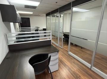 Oficina comercial , Quito · Vendo Oficina en World Trade Center