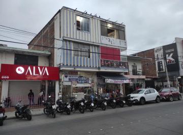 Casa de 5 habitaciones, Portoviejo · Casa Comercial de Venta en Portoviejo Zona Centro