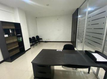 Oficina comercial , Machala · Se Alquila Oficina en Edificio Murano de Machala