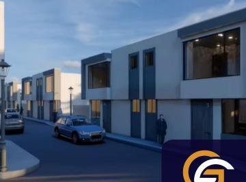 Casa de 3 habitaciones, Quito · ¡Invierte en Tu Futuro Hogar en Conocoto!