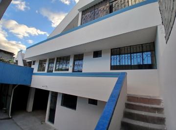 Departamento · 498m² · 2 Habitaciones · 10 Estacionamientos · Terreno en Sur de Quito