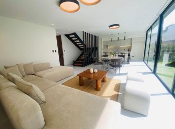 Casa de 3 habitaciones, Quito · Casa con 3 Dorm. de Venta en Tanda