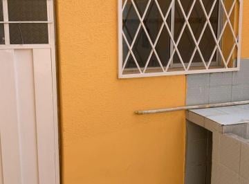 Casa de 3 habitaciones, Quito · Casa en Venta Mitad del Mundo 95 m²