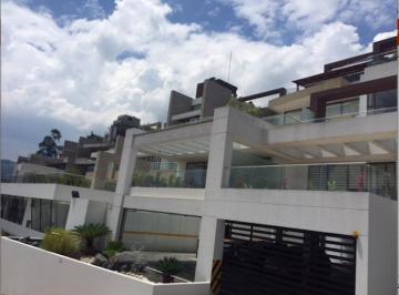 Departamento · 219m² · 3 Habitaciones · 2 Estacionamientos · Miravalle Departamento de Venta Hermosa Vista