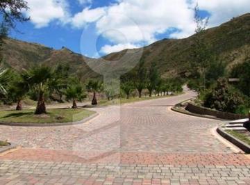 Terreno / Lote · 1350m² · Tumbaco - Cumbaya.$250 C/m² Terrenos en Urb. Privada Espectacular Vista