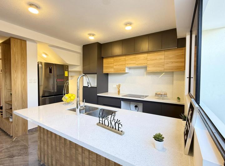 Proyecto horizontal , Quito · Venta Casas Valle Delos Chillos, Vip, Amplias, Terraza