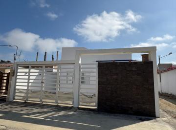 Casa de 3 habitaciones, Playas · Casa con 180 m² de Terreno y 3 Dorm. en Venta en Sur de Playas, Urbanizacion Acapulco.