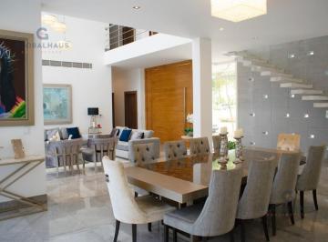 Casa · 669m² · 4 Habitaciones · 4 Estacionamientos · Venta de Casa, Mocoli Blue Bay, Samborondon, 4 Habitaciones, Piscina m. H.