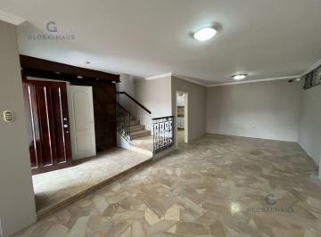 Casa · 160m² · 4 Habitaciones · 2 Estacionamientos · Venta de Casa en Cdla. La Garzota, 4 Habitaciones. m. H