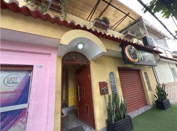 Casa de 11 habitaciones, Guayaquil · Venta de Casa Rentera Cdla La Garzota Etapa 1 Atras de Supermaxi