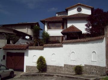 Casa de 3 habitaciones, Quito · Venta Hermosa Casa, Sector Espe, Valle de Los Chillos