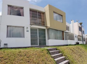 Casa , Quito · Casa en Venta - Conjunto Paseos del Pichincha Pinar Alto