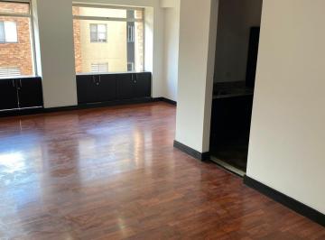 Oficina comercial de 3 habitaciones, Quito · Oficina de Venta, Quito
