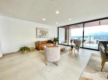 Departamento · 167m² · 3 Habitaciones · 2 Estacionamientos · Cumbayá Hermosa Penthouse en Venta, 167 m²