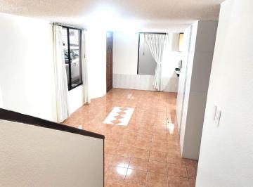 Casa de 4 habitaciones, Quito · Vendo o Arriendo Casa en Conjunto en Tumbaco Sector Los Pinos