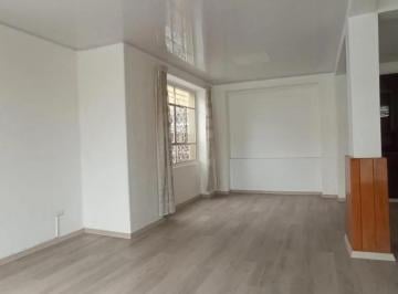 Casa de 3 habitaciones, Quito · Ideal Para Vivienda, Oficinas o Consultorios – Casa Amplia y Bien Ubicada