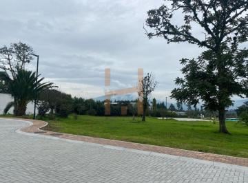 Terreno / Lote , Quito · Terreno de Venta en Puembo, Esquinero, 553 m², Urbanización con Seguridad 24/7.