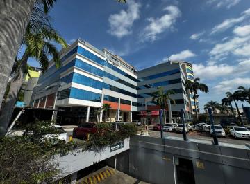 Oficina comercial · 37m² · 1 Estacionamiento · Oficina Profesional en Center