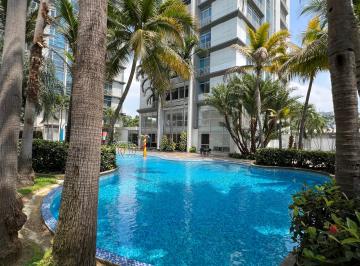 Departamento de 2 habitaciones, Guayaquil · River Towers Se Vende Departamento con Vista Al Rio!