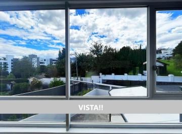 Departamento de 2 habitaciones, Quito · Hermoso Departamento de Venta en Cumbayá! Vista!