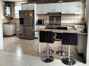 Departamento · 90m² · 2 Habitaciones · 2 Estacionamientos · Departamento de Venta, cumbaya, Urb La Catolica