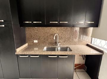 Casa de 5 habitaciones, Quito · Casa en Venta Sector El Bosque