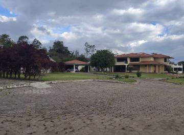 Quinta vacacional de 4 habitaciones, Quito · Checa, Vendo Hermosa Propiedad con 14.000 m² Terreno, 600 m² Construcción. Casa con 4 Dorm..