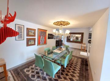 Casa de 5 habitaciones, Quito · En Venta Amplia Casa Independiente – Av de Las Palmeras