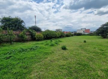 Terreno / Lote , Quito · Vendo en Pifo Excelente Terreno Ideal Para Quinta 2.704 m²