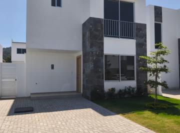 Casa , Guayaquil · Casa en Venta en Vía a La Costa