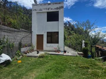 Casa de 6 habitaciones, Ambato · Casa en Ficoa