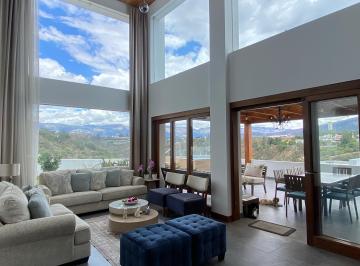 Departamento de 3 habitaciones, Quito · Cumbaya 3 Dorm., Doble Altura, Vista, Master Pb