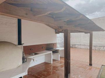 Casa de 5 habitaciones, Quito · Casa con Terreno de Mil m 1000 m² Oportunidad Para Vivienda y Negocio