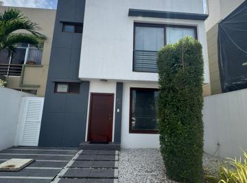 Casa de 3 habitaciones, Daule · Casa de Venta en Urb. Matices