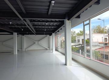 Local comercial · 120m² · 2 Habitaciones · 2 Estacionamientos · La Veintemilla, de Oportunidad, Local Comercial, 120 m²