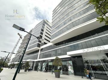 Oficina comercial · 124m² · 2 Estacionamientos · Venta o Alquiler de Oficina en Edificio Platinium Vía a Samborondón Ad